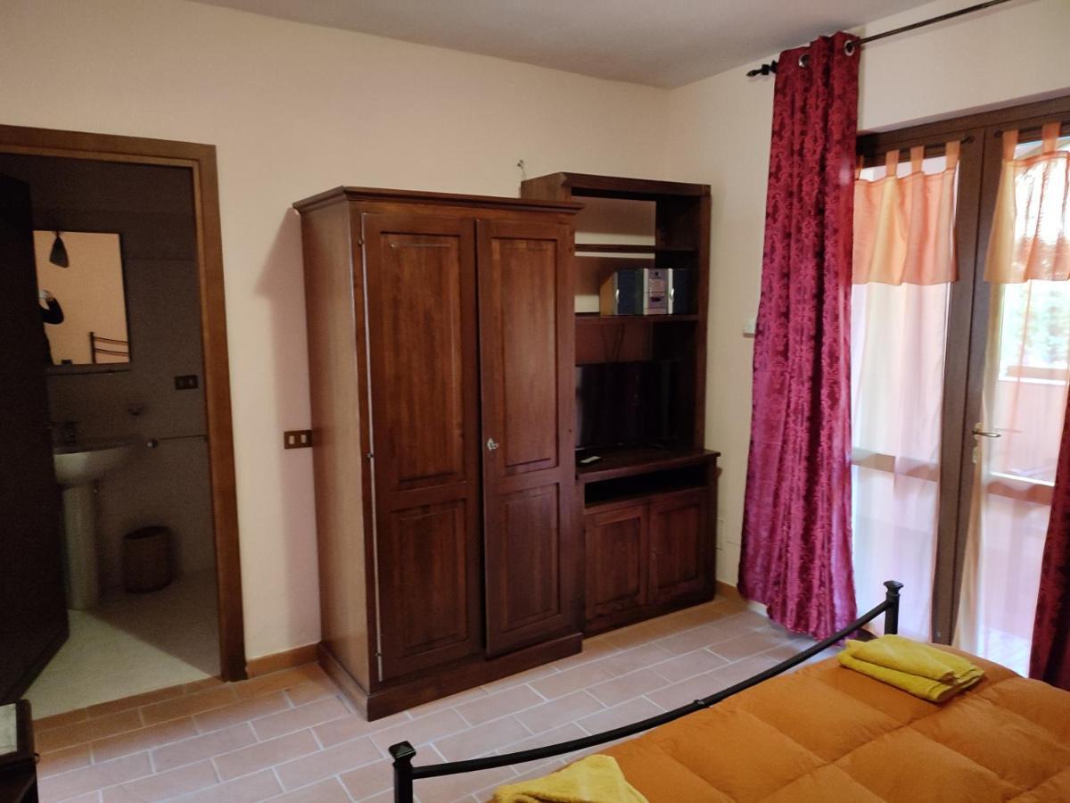 B&B Casale Roshlee Gualdo Cattaneo 外观 照片