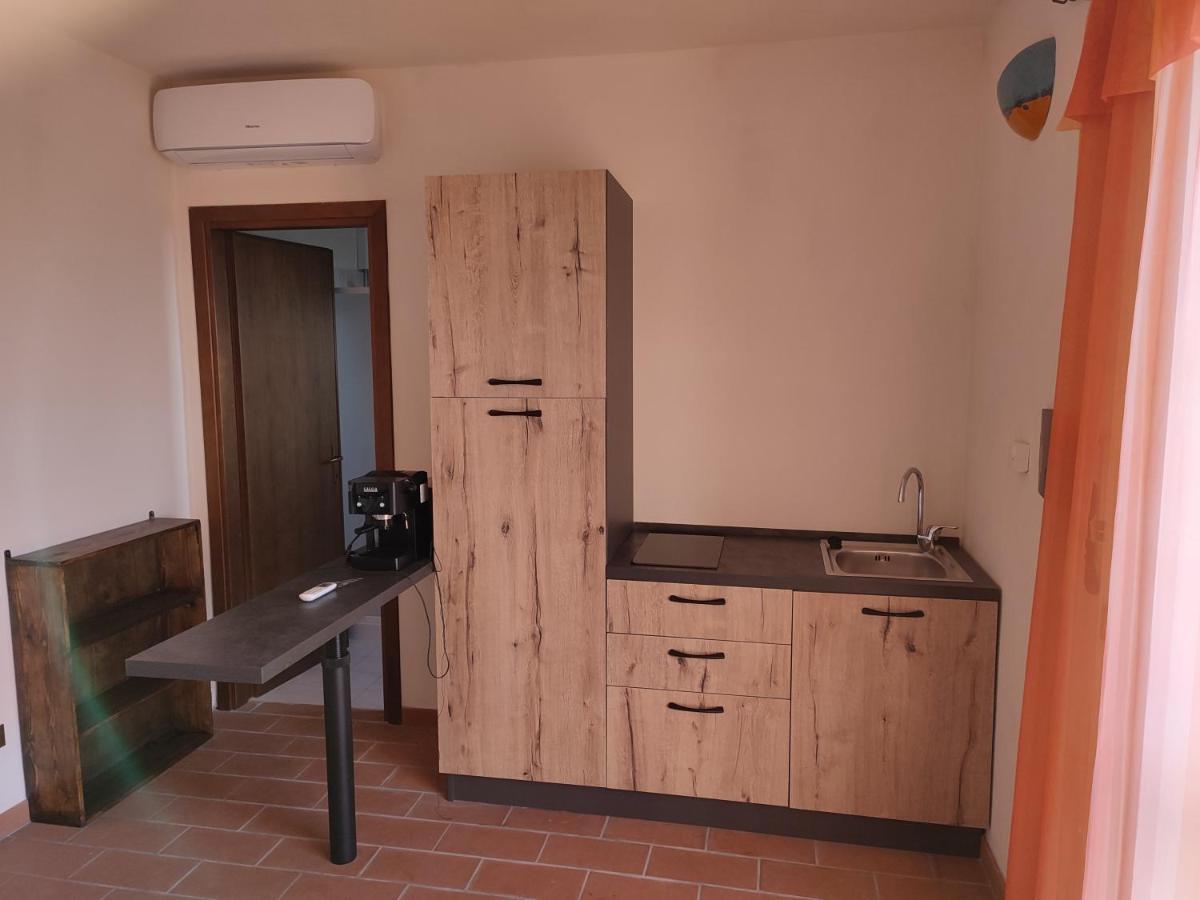 B&B Casale Roshlee Gualdo Cattaneo 外观 照片